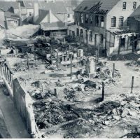 Montagehalle nach Großbrand, 1960